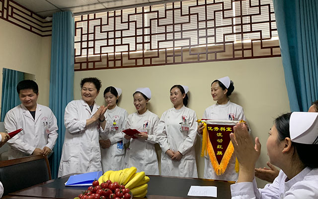 【5.12护士节】北京西京中医医院举办茶话会白衣天使受表彰(图6)